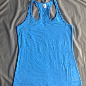 Gap Breathe Racerback Workout Tank